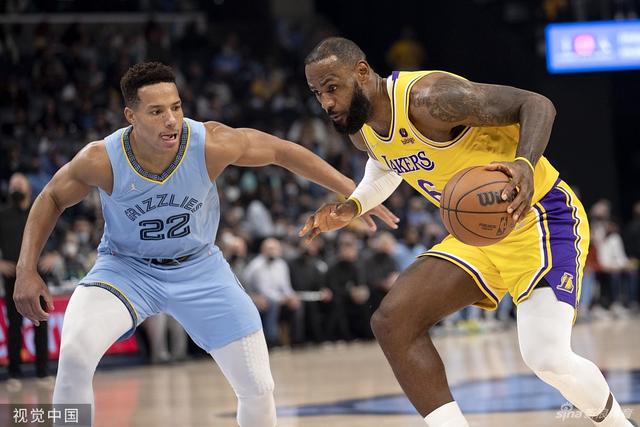 塔图姆压哨绝杀绿军险胜猛龙 雄鹿遭误判输球