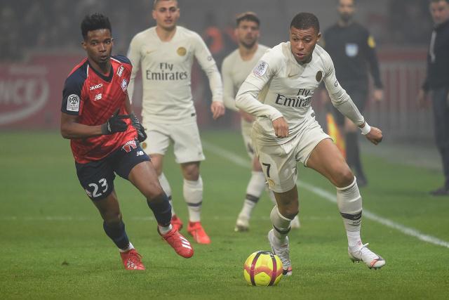 库里31分詹姆斯40+8+9 勇士力克湖人回西部第9